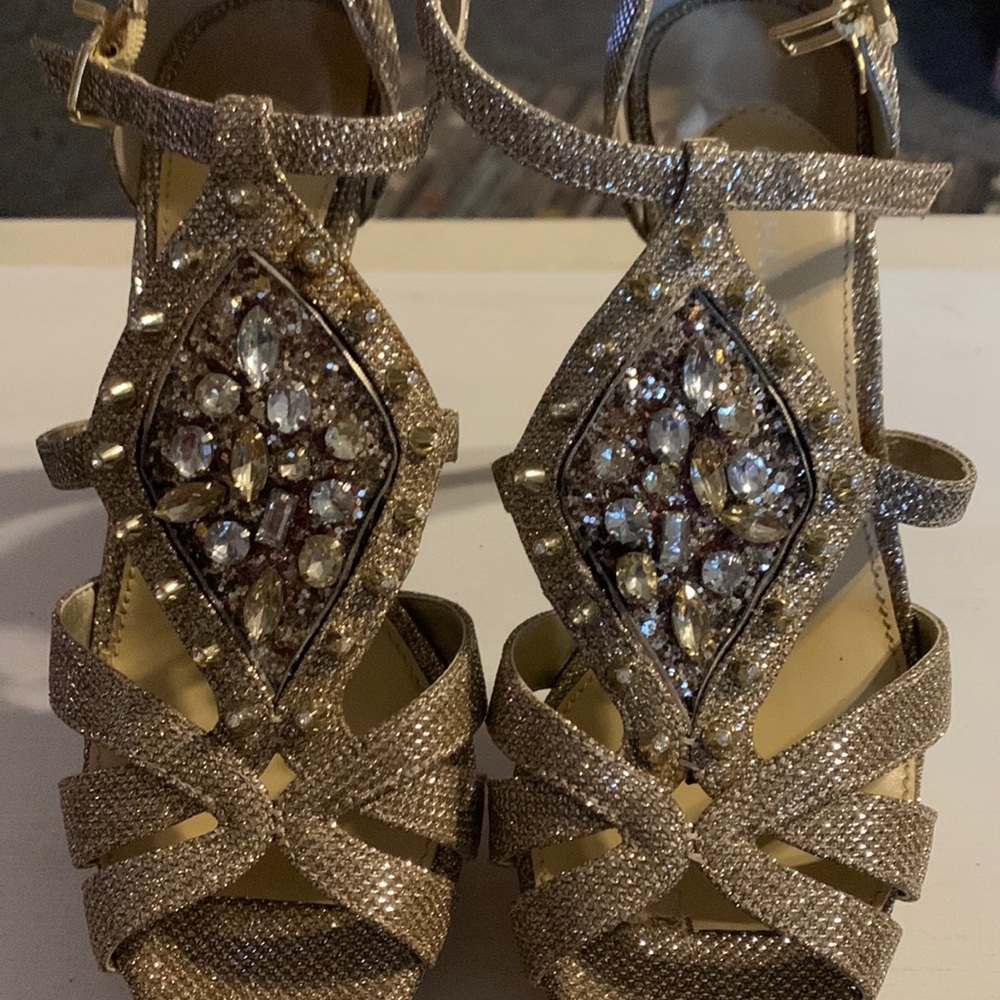 Sparkly Gianni Bini heels